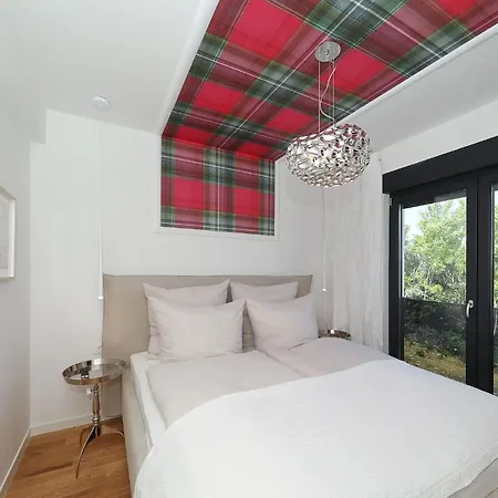 Grandview *